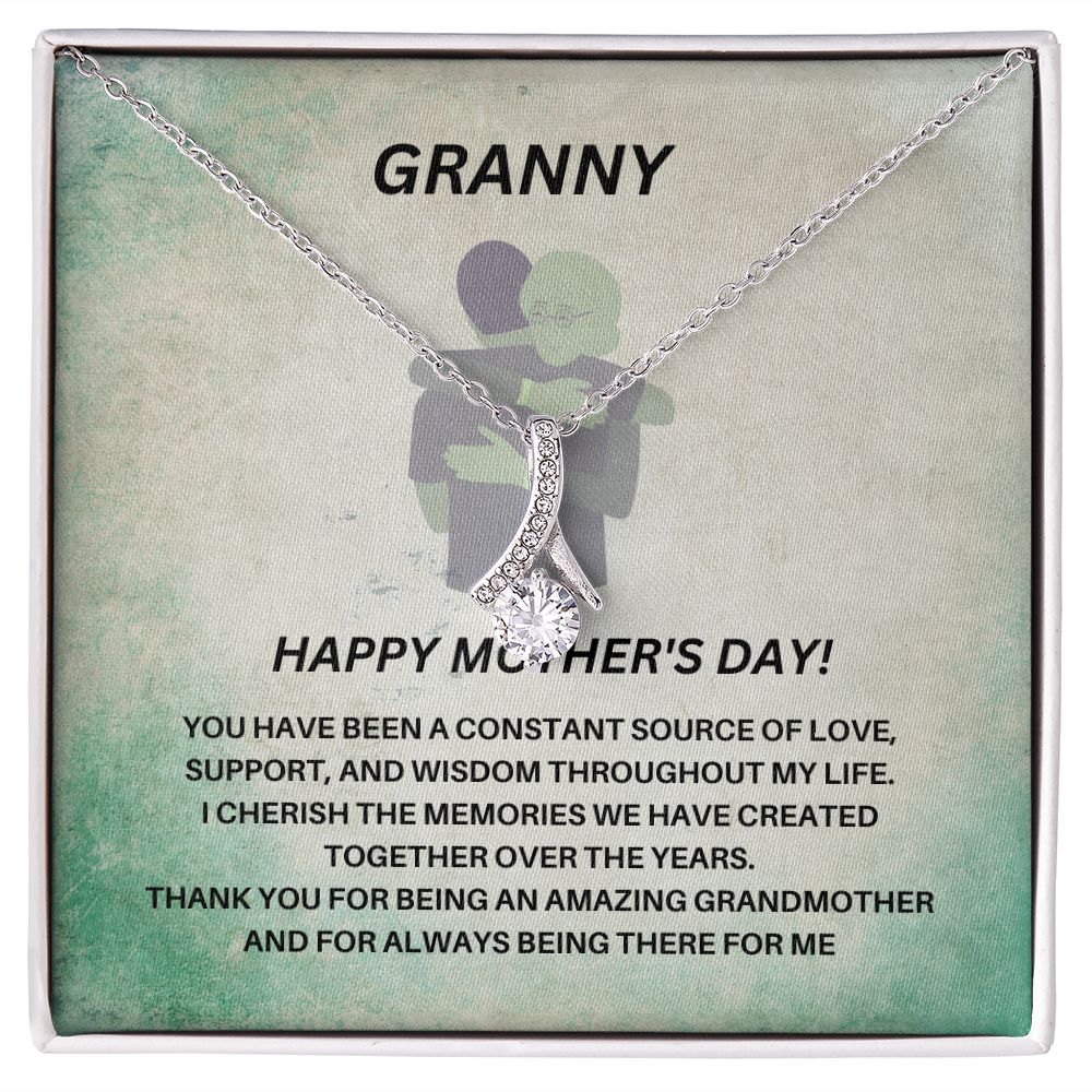 Grandmother-Alluring Beauty Necklace