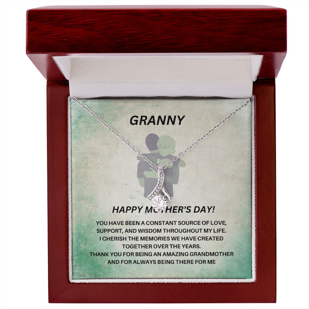 Grandmother-Alluring Beauty Necklace